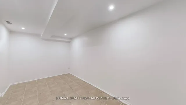 Additional image 24 of 28 Abell Dr