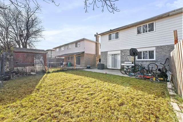 Additional image 18 of 46 Bruce Beer Dr