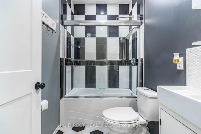 Additional image 5 of 17 Montcalm Ave