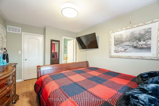 Additional image 22 of 39 Decker Hollow Circ