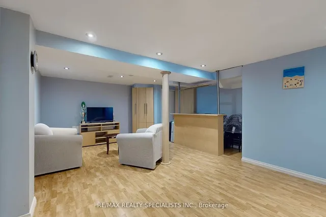 Additional image 30 of 66 McCleave Cres