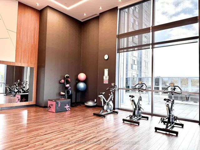 Additional image 27 of 255 Village Green Sq Unit 902