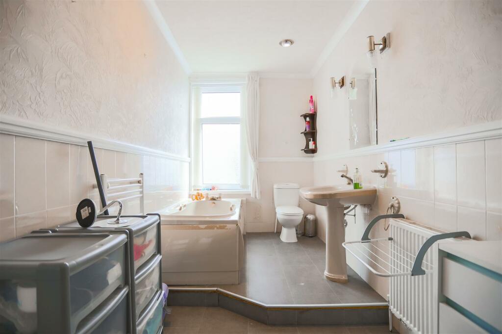 Additional image 5 of Ennismore Street, Burnley