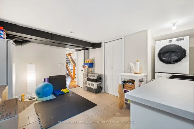 Additional image 19 of 498 Caledonia Rd