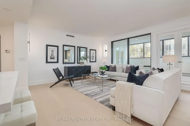 Additional image 5 of 342 Spadina Rd Unit 103