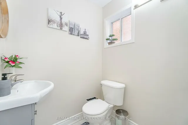Additional image 26 of 86 Summerdale Cres
