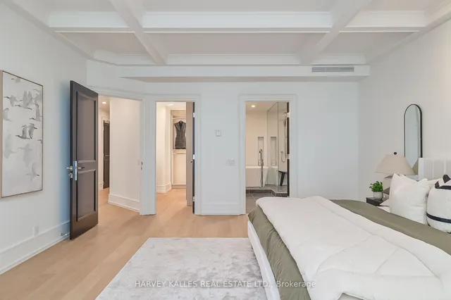 Additional image 15 of 38 Avenue Rd Unit 111