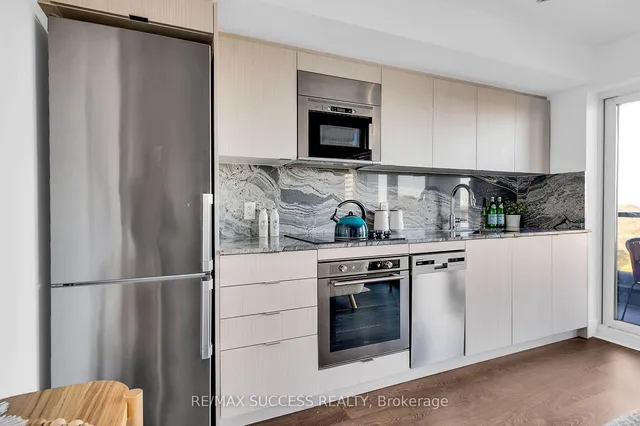 Additional image 11 of 5 Mabelle Ave Unit 1127