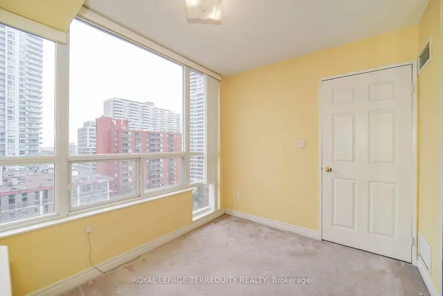 Additional image 23 of 43 Eglinton Ave Unit 1708