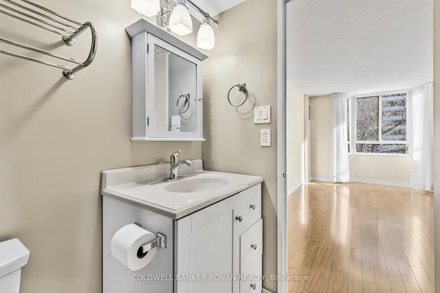 Additional image 29 of 5 Lisa St Unit 410