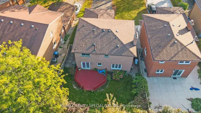 Additional image 32 of 13 Stillwater Cres