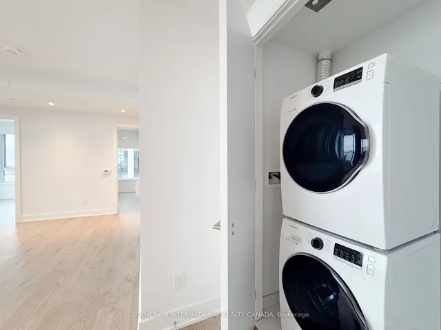 Additional image 6 of 1926 Lake Shore Blvd Unit 2010E