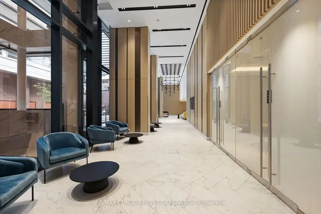 Additional image 25 of 38 Widmer St Unit 810