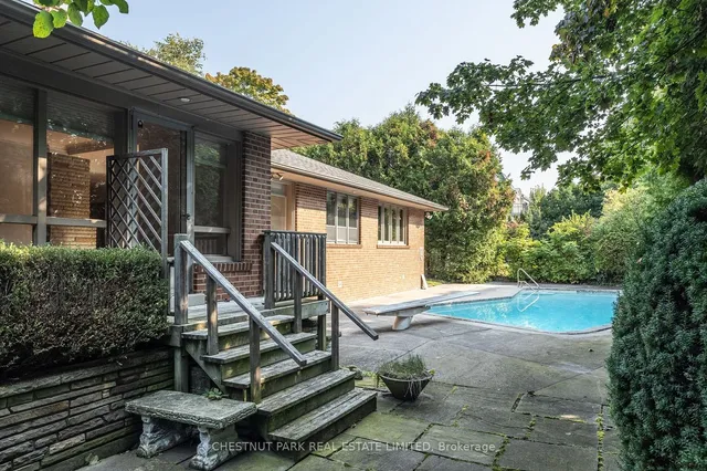 Additional image 9 of 14 Rollscourt Dr