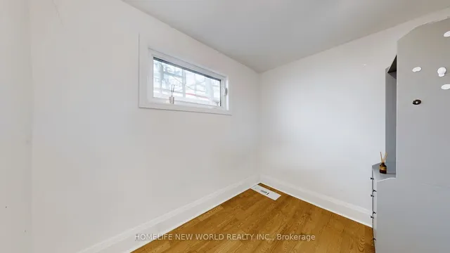 Additional image 10 of 14 Franklin Ave