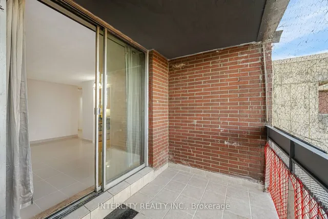 Additional image 26 of 4673 Jane St Unit 609