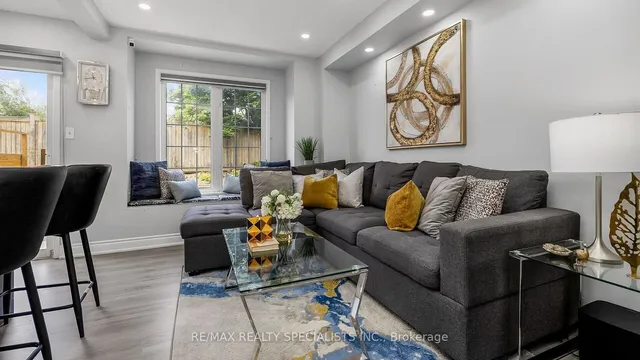 Additional image 14 of 48 Ridgefield Crt