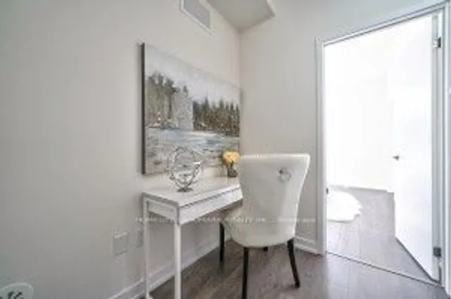 Additional image 25 of 51 Florence St Unit Th1