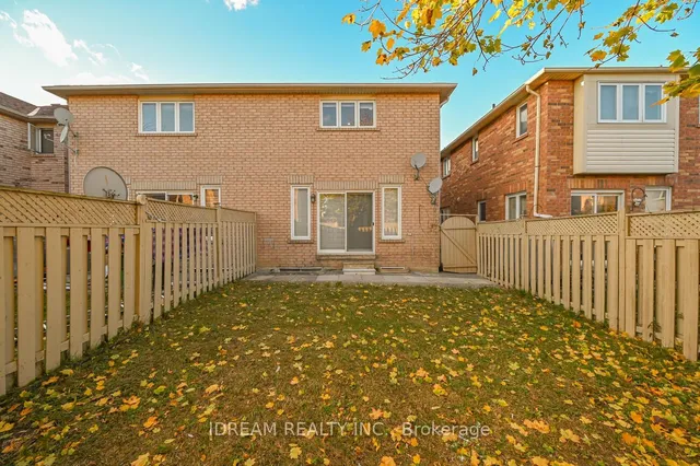 Additional image 32 of 24 Mannel Cres