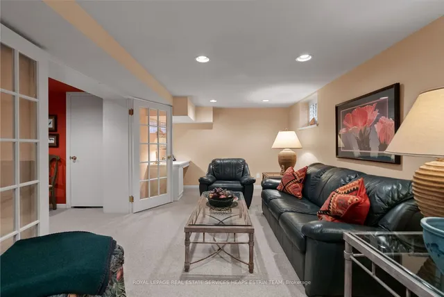 Additional image 28 of 73 Castle Frank Cres