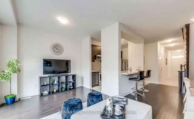 Additional image 15 of 50 Edinburgh Dr Unit 26