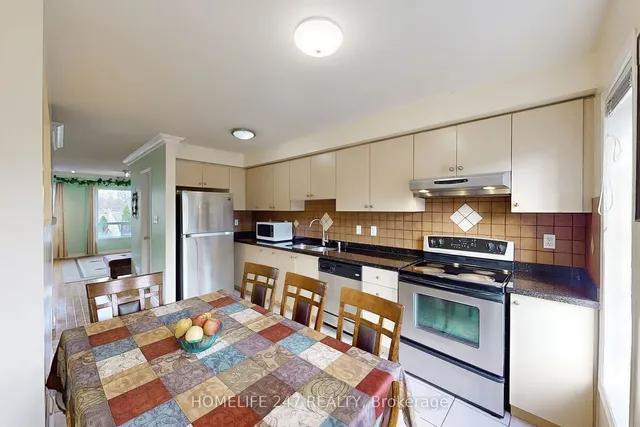 Additional image 9 of 82 Conn Smythe Dr