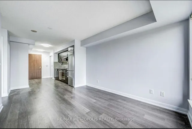 Additional image 8 of 255 Village Green Sq Unit 507