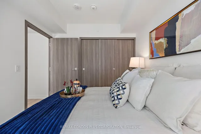 Additional image 8 of 38 Widmer St Unit 810