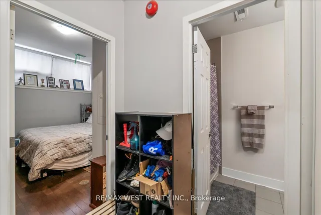 Additional image 14 of 323 Kingston Rd Unit 101