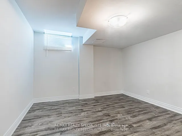 Additional image 35 of 80 Thornbush Blvd