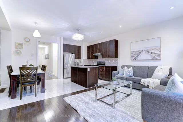 Additional image 11 of 29 Adventura Rd