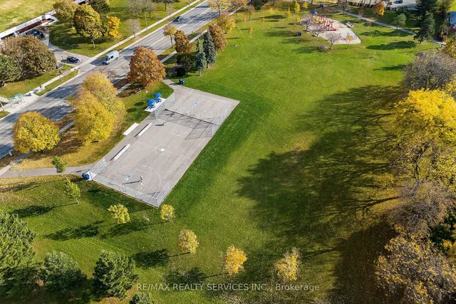 Additional image 39 of 19 Mulgrove Dr