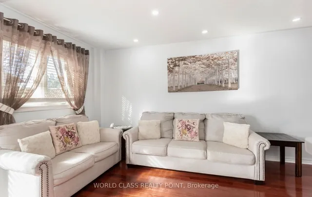 Additional image 9 of 17 Manett Cres