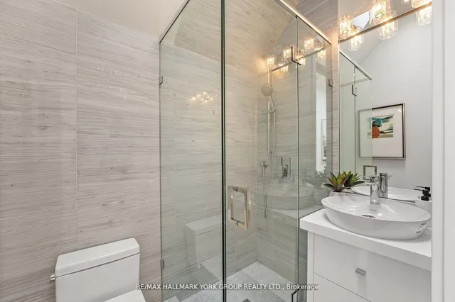 Additional image 28 of 100 Roe Ave