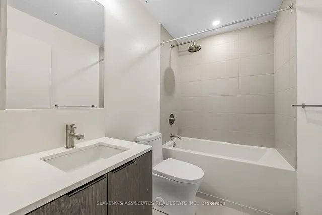 Additional image 16 of 55 Mercer St Unit 1711