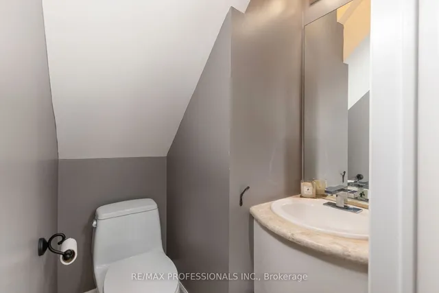 Additional image 18 of 195 Poplar Plains Rd Unit 203