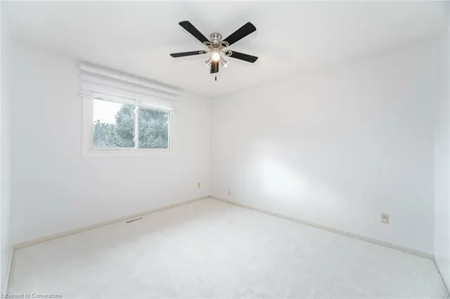 Additional image 30 of 140 Lord Simcoe Dr