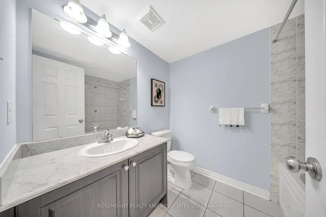 Additional image 8 of 9 De Jong St