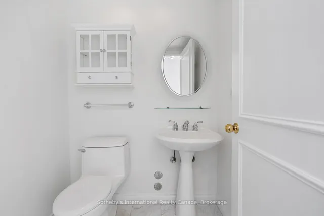 Additional image 38 of 1 PALACE PIER Crt Unit 4406