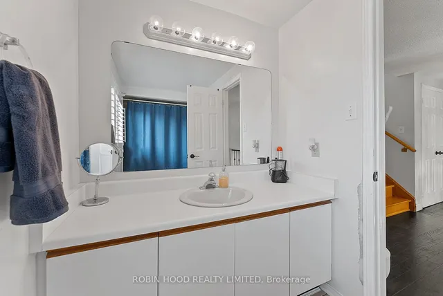 Additional image 34 of 22 Strangway Crt