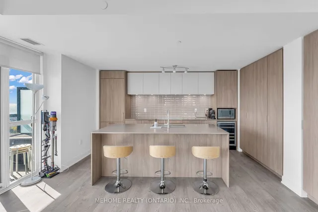 Additional image 12 of 65 Annie Craig Dr Unit 908