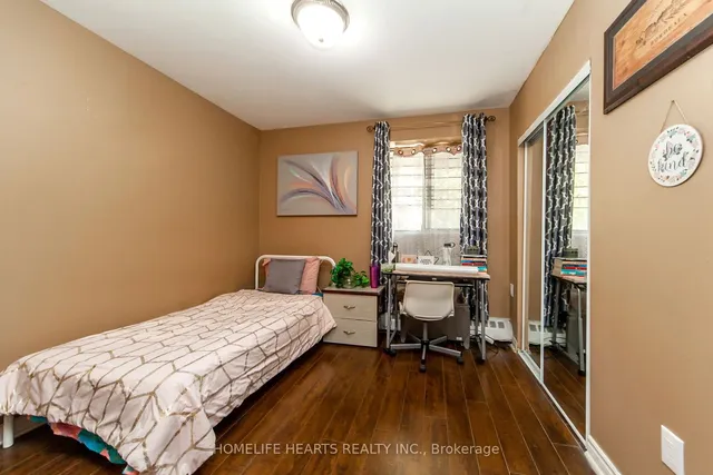 Additional image 12 of 1690 Victoria Park Ave Unit 102