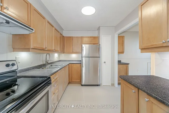 Additional image 13 of 4673 Jane St Unit 609