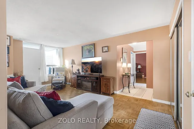 Additional image 8 of 10 Edgecliff Gfwy Unit 618