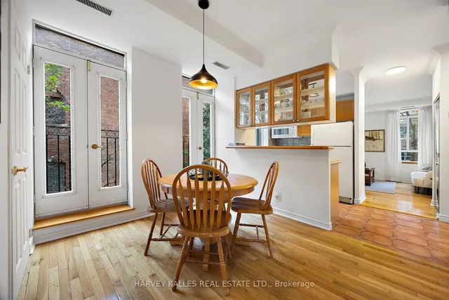 Additional image 14 of 135 Maitland St Unit 205