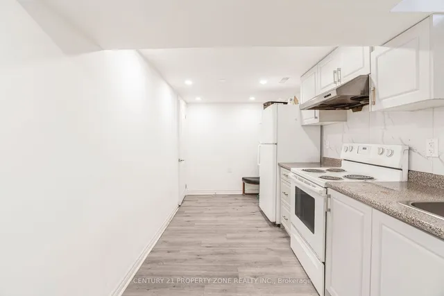 Additional image 28 of 10 Glencastle Sq