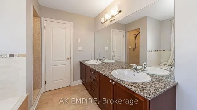 Additional image 23 of 67 Saint Hubert Dr