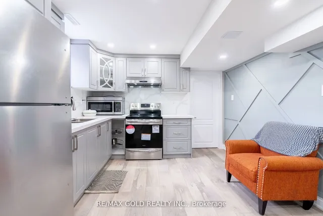 Additional image 20 of 10 Sunnybrook Cres