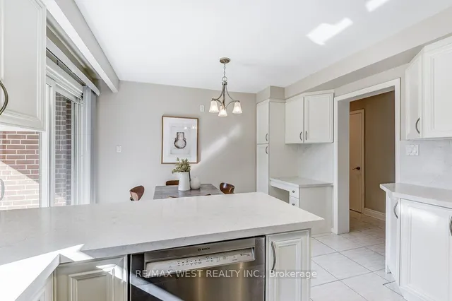 Additional image 13 of 120 Neilson Dr