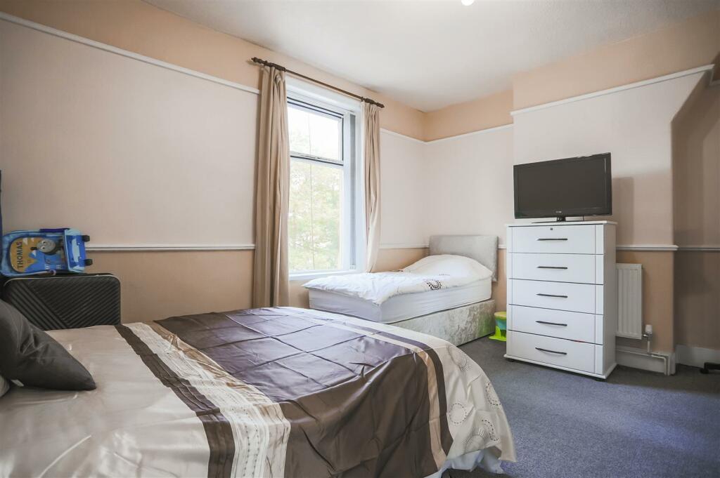 Additional image 8 of Ennismore Street, Burnley